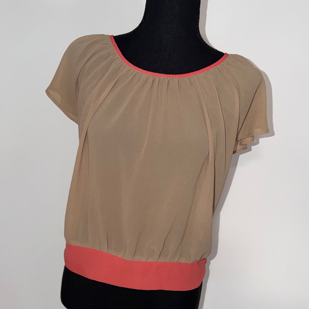 Women’s Beige Blouson Top with Coral Trim